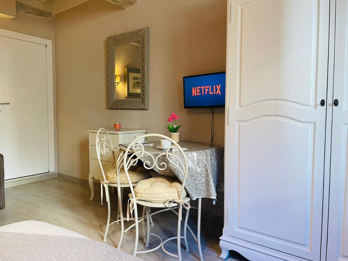 All'Interno Delle Mura Appartamento Con Wi-Fi E Netflix Lucca Kültér fotó